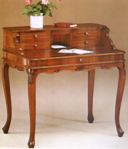 Pisaći sto 157 — cm. 93 x 60 x 73 + 20 H.