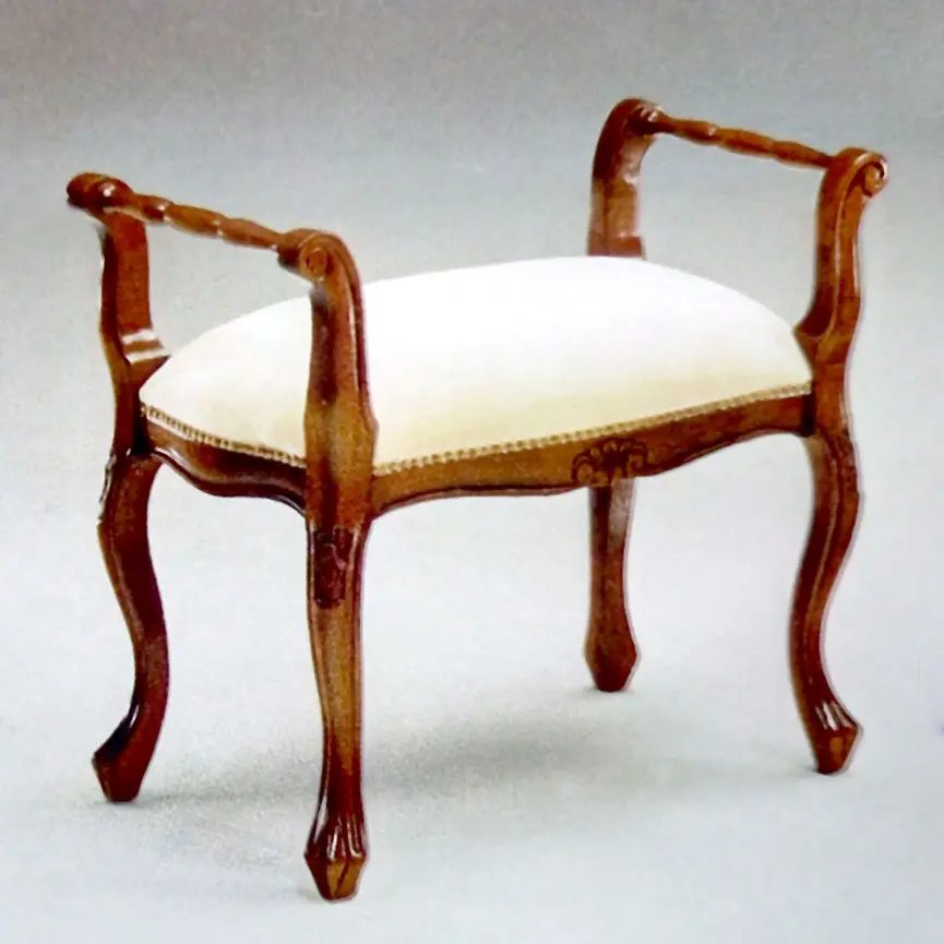 Markiza 555 — cm. 70 x 40 x 57 H.