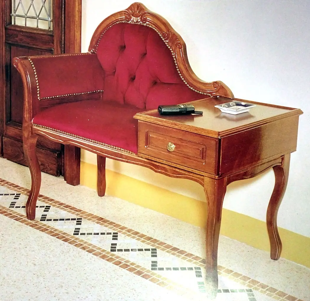 Telefon stočić 220.