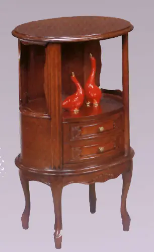 Telefon Stočić 253 — cm. 47 x 39 x 75 H.