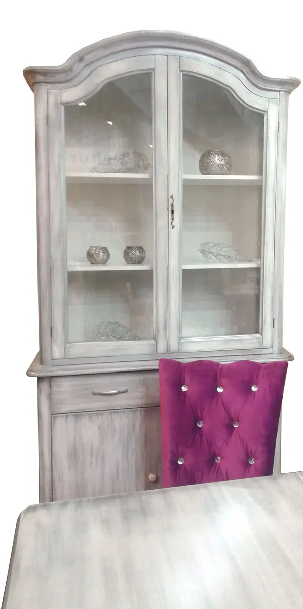 Vitrina staklena 170131.